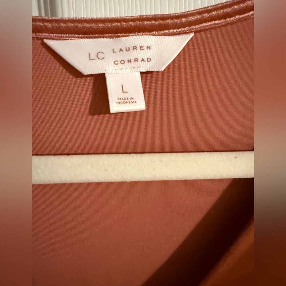 LC Lauren Conrad Crushed Velvet faux Wrap Blouse in Copper - Picture 3 of 3